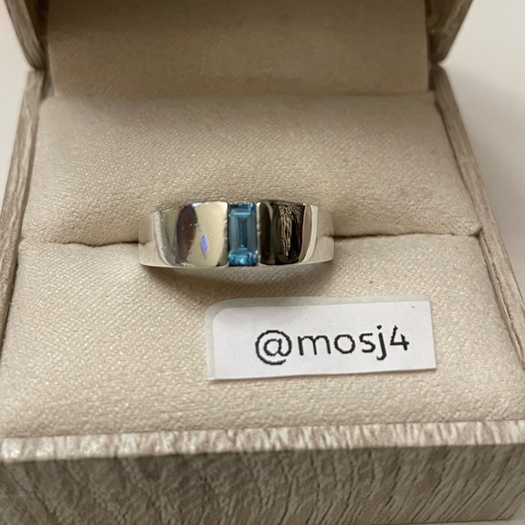 Retired James Avery Meridian Blue Topaz Ring - Picture 2 of 3